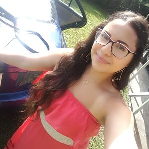 Meet your Posher, Frances